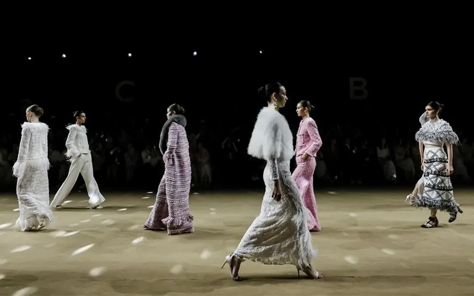Shanghai Fashion Week runway and presentations
