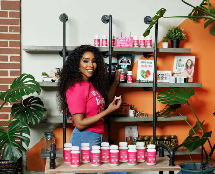 Celebrity Blogger Necole Kane Exits xoNecole to Scale In Retail