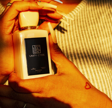 Makeba Guilan Lloyd Infuses Aromatherapy and Perfumery In Beauty Line