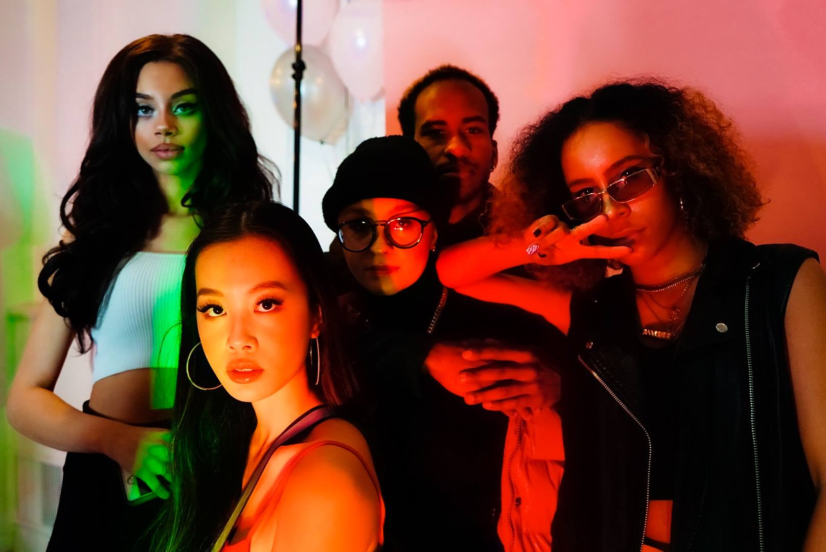 GLOW Announces Strategic Partnership With Stylebuy