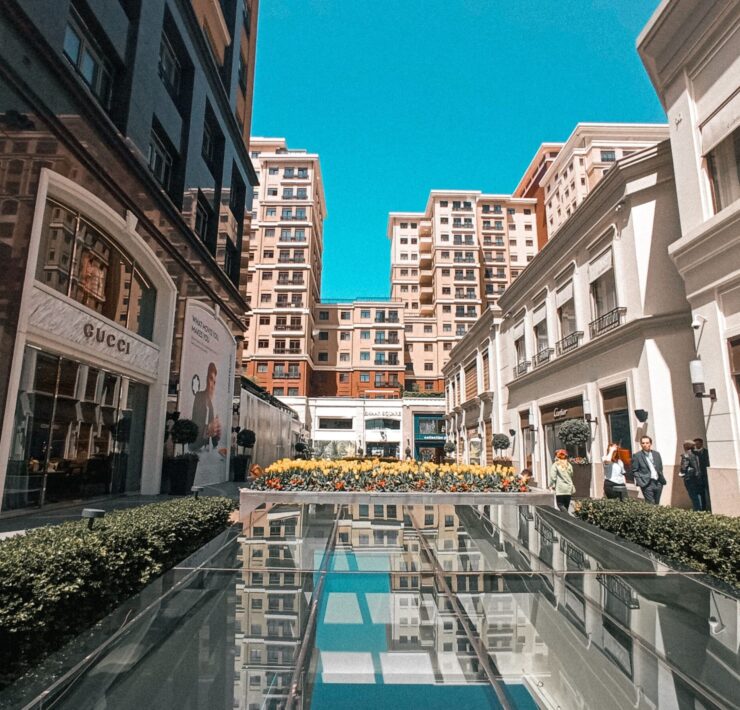 Open-Air Shopping Centers