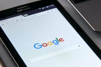 Google Launches Blue Checkmarks for Verified Brands