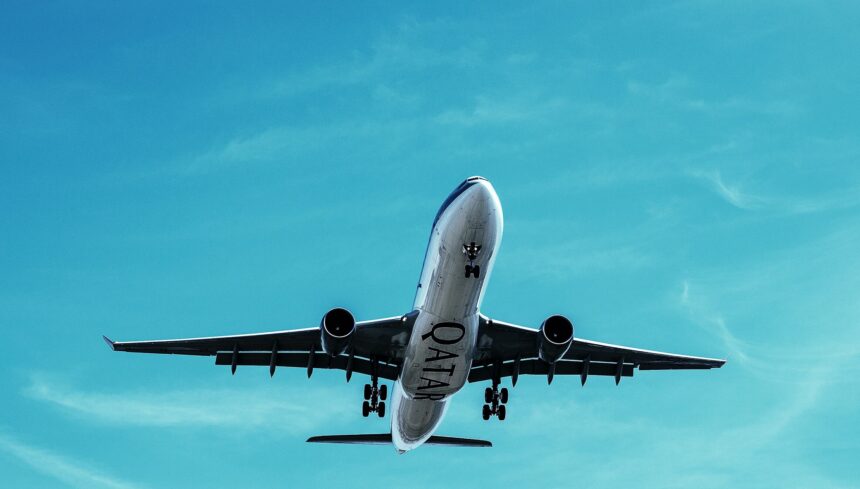 The Emergence of Tech-Enabled Micro Markets in Airports