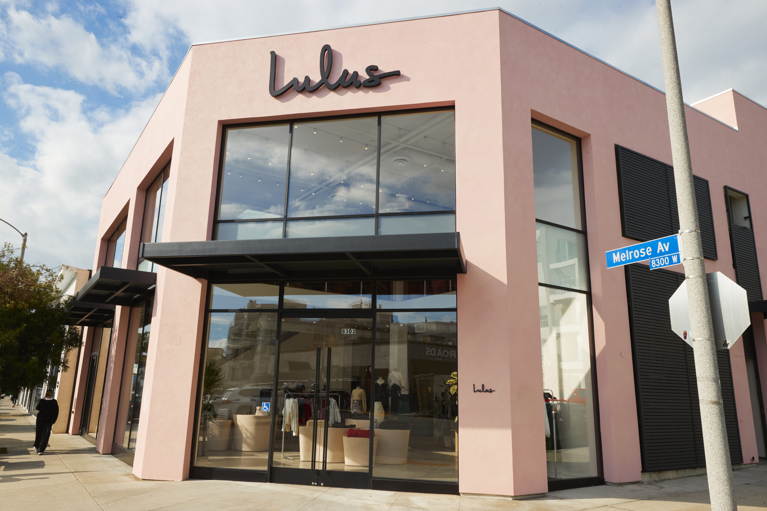 Lulu's Fashion Lounge Launches New Retail Location in Los Angeles
