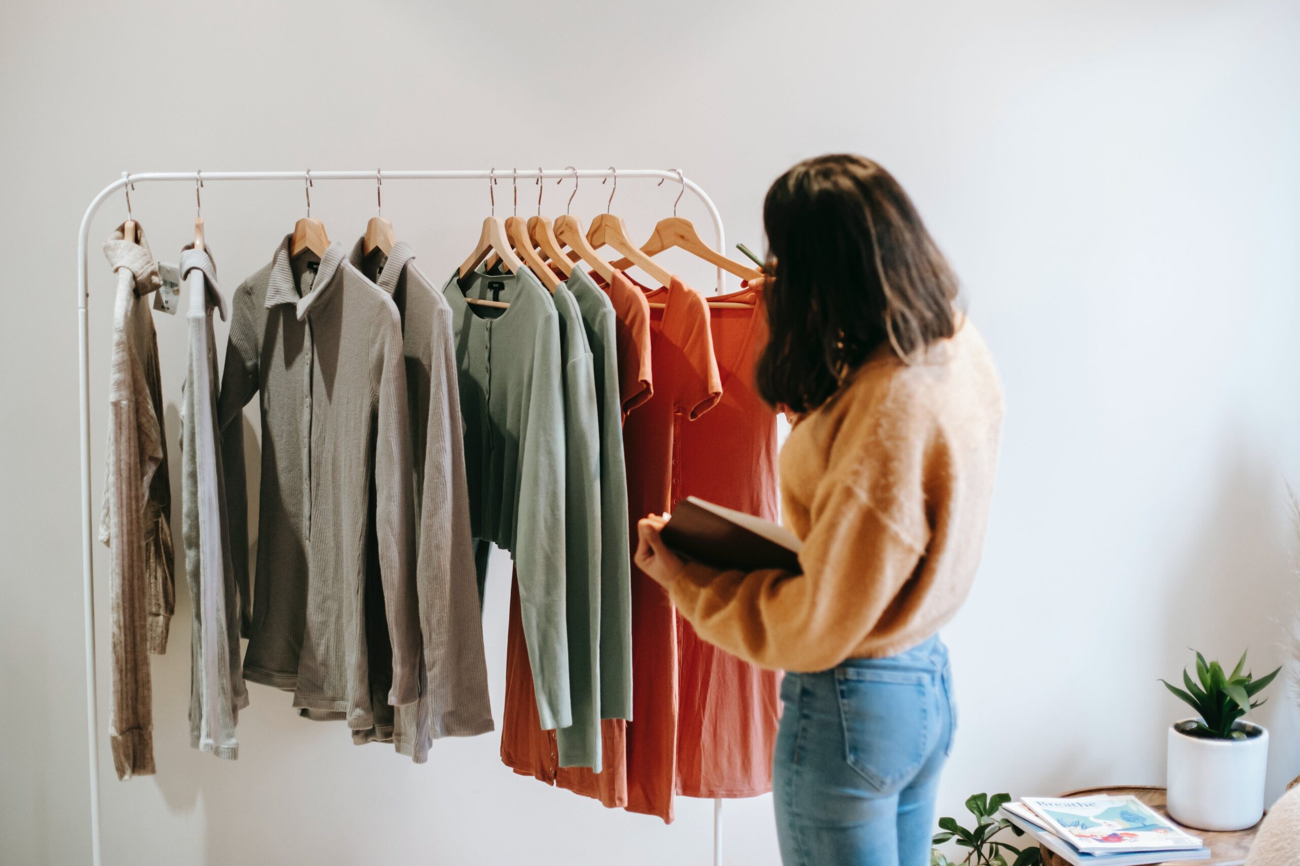 Boutique Wholesale Clothing: How To Source