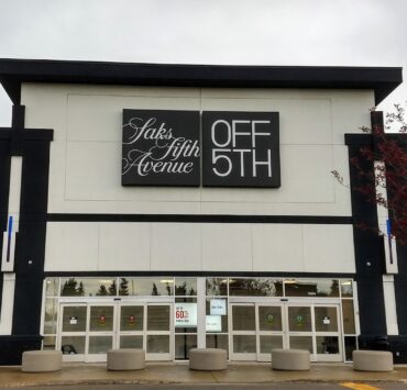 Why luxury brands have outlet stores?