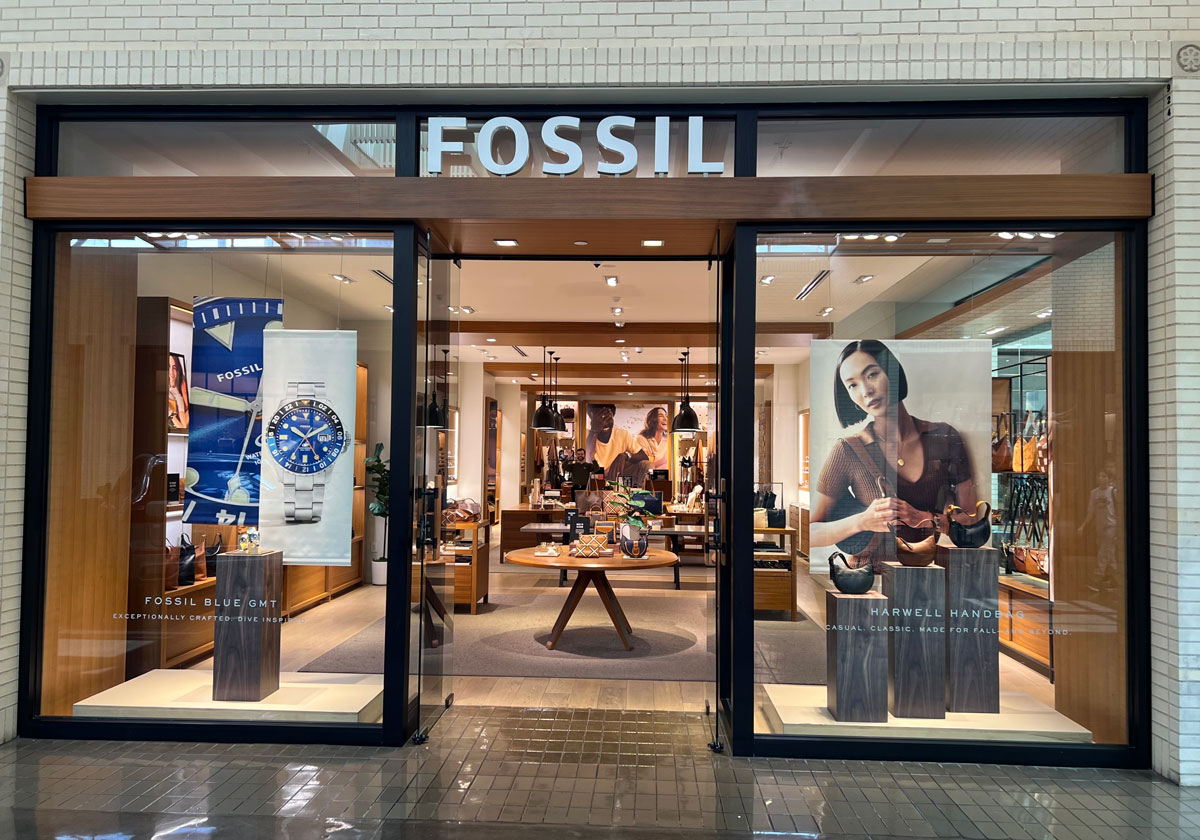 Fossil Launches a New Online Curated Gift Shop