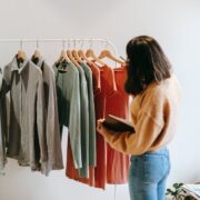 Wholesale Price vs Retail Price: Key differences?