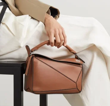 Reddit user shocked to receive fake bag from Fashionphile