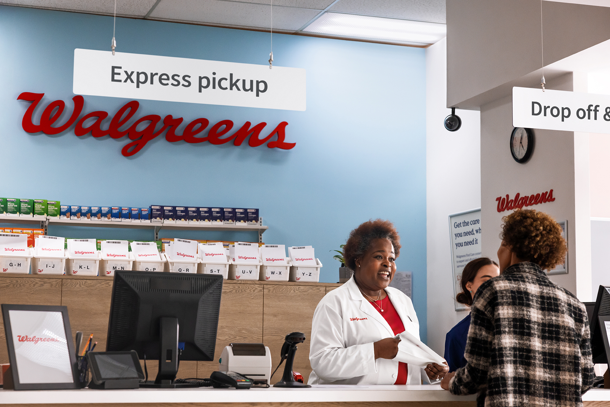 Walgreens closing 8600 stores in U.S. due to unprofitability
