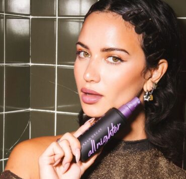 Which Urban Decay Spray Is Best for Every Skin Type?