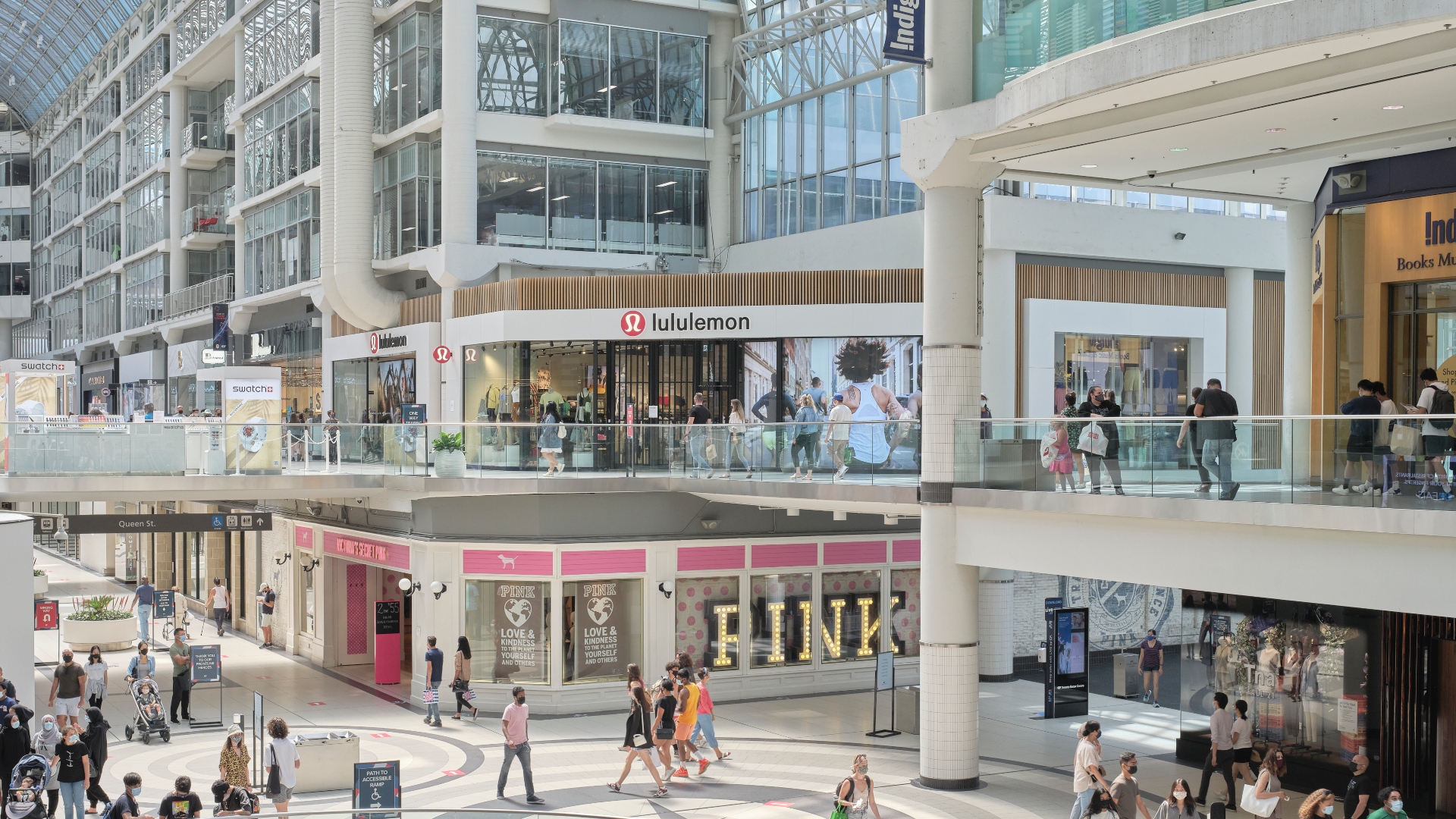 The Ultimate Guide To Shopping at Largest Mall in Toronto, Eaton Centre