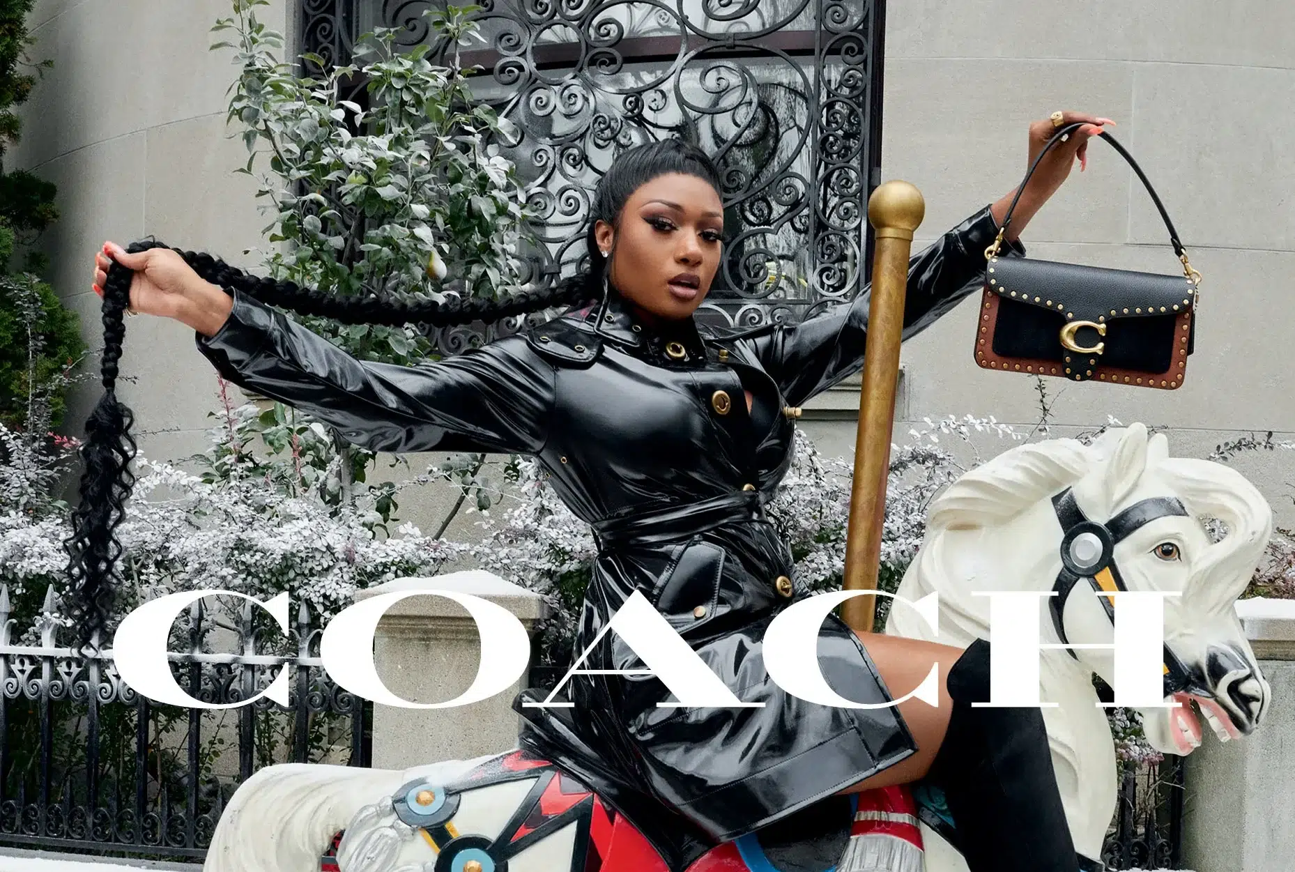 Coach vs Coach Outlet