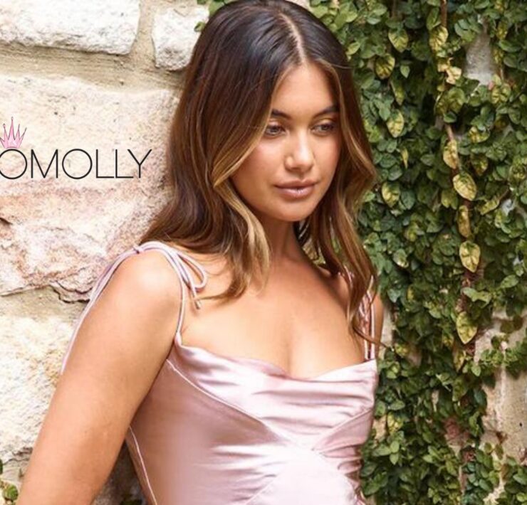 Everything you need to know about Hello Molly