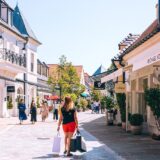 Outlet Shopping in Paris: La Vallée Village