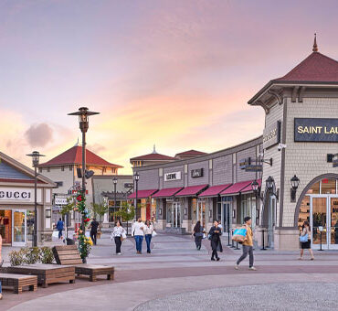 Top 5 UK Outlet Stores for Shopping [2024 Ranked]