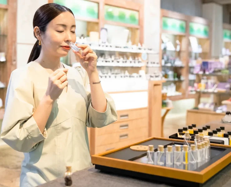 London Gets First Glimps of AI Designed Luxury Perfumes