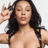 Doja Cat Brings 41% Lipstick Sales Surge as MAC’s Newest Global Ambassador at 2025 VMAs