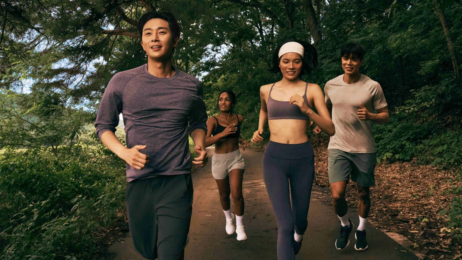 Top 10 Fashion Brands by Dupe Searches in the U.S.