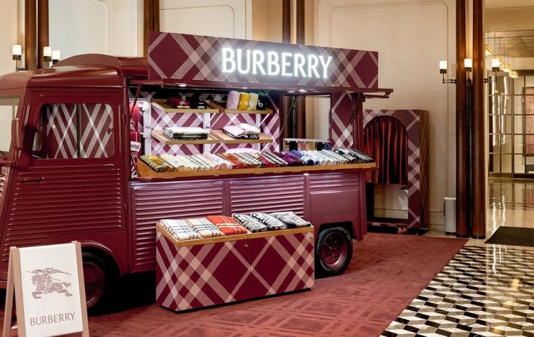 Burberry Brings First Burberry Scarf Truck to Rosewood Hong Kong