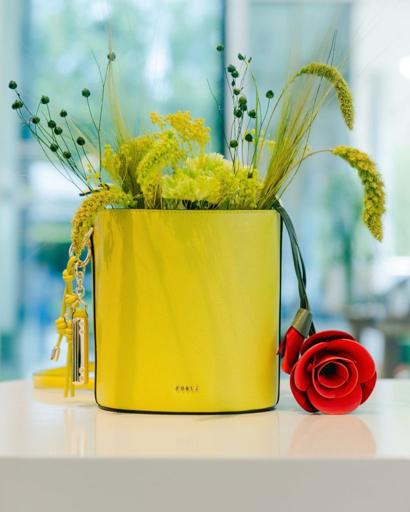Furla Brought Mothers and Daughters Together for an Ikebana Experience at Milan Art Week
