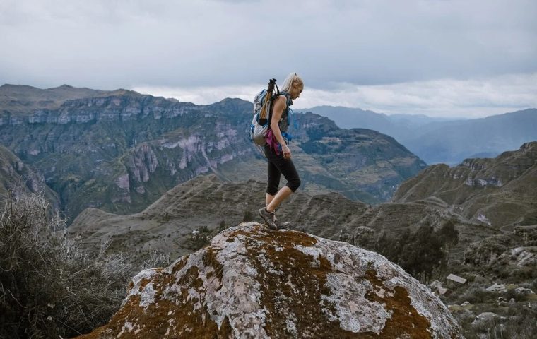 Eddie Bauer Retail Operator Enters Chapter 11 With Lender Support as Store Wind Down Looms