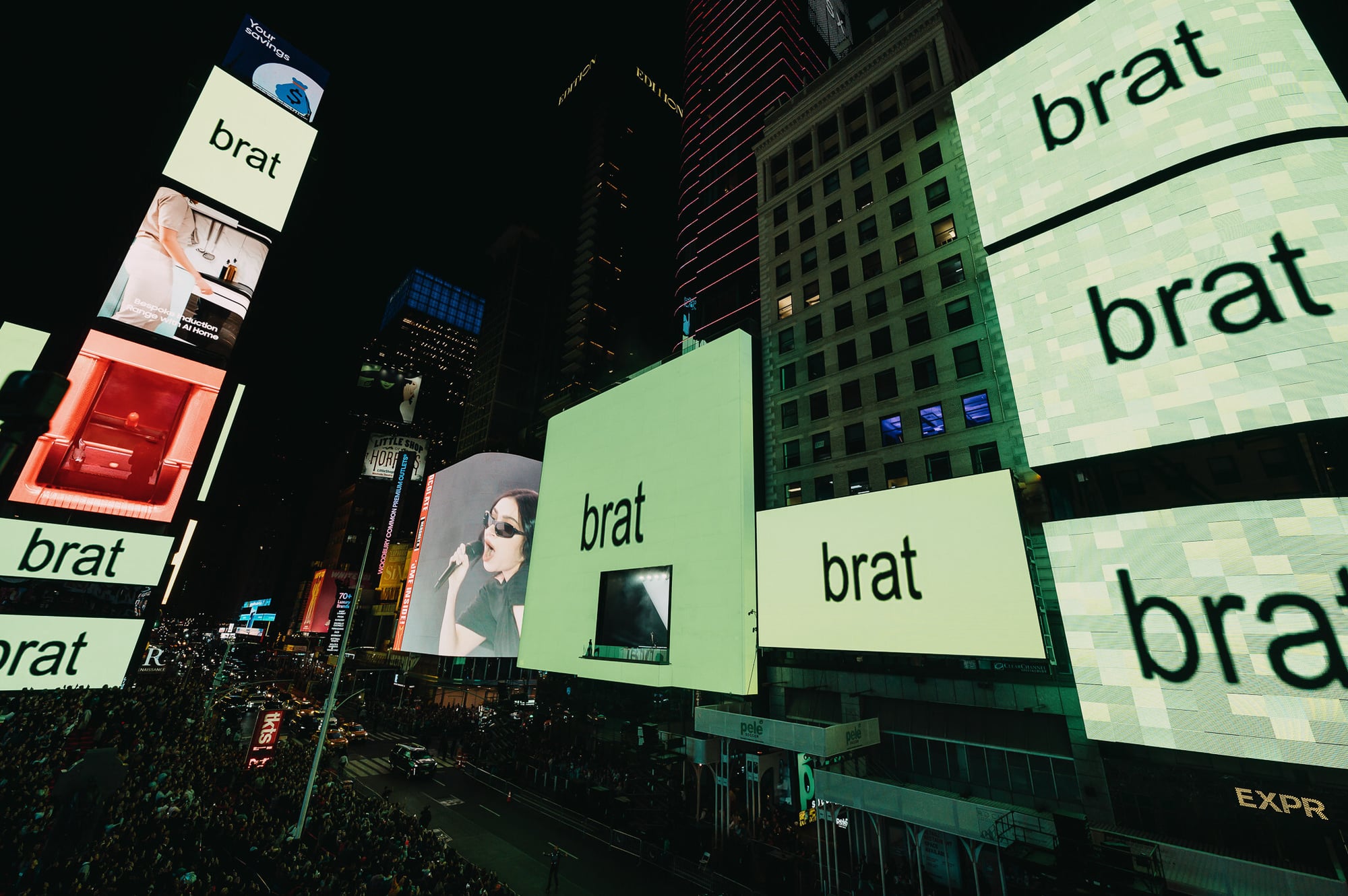H&M and Charli xcx Take-Over Times Square with a Surprise concert