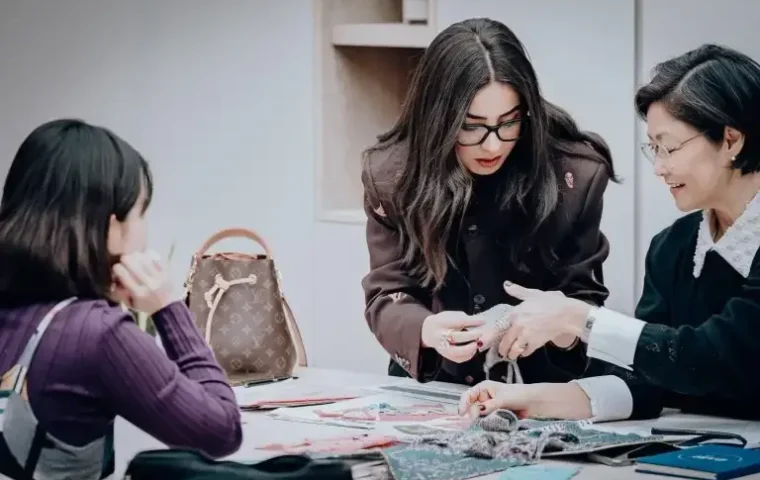 LVMH Hosts Over 130 Students from Central Saint Martins London for Its CSM Portfolio Day