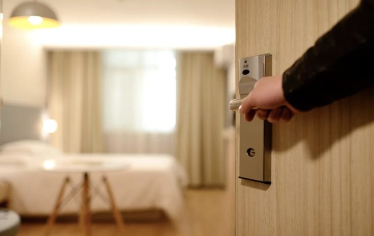 The Digital Formula for Hotel Growth: Pricing, Positioning, and Performance