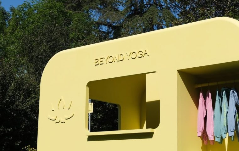 Beyond Yoga Brings 'Seek Beyond: Open Air' Event Featuring SOFI TUKKER Celebrating the Spring Equinox