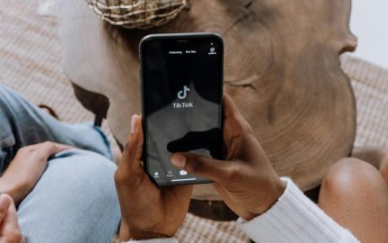 TikTok Halts eCommerce Expansion in Europe, Focuses on US Market