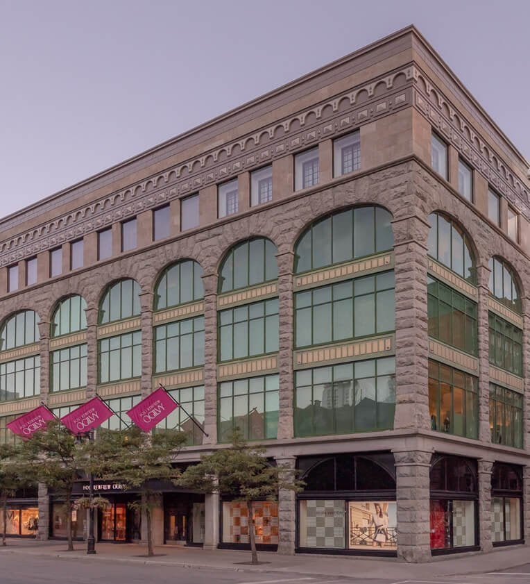 Holt Renfrew - Luxury Department Store in Canada