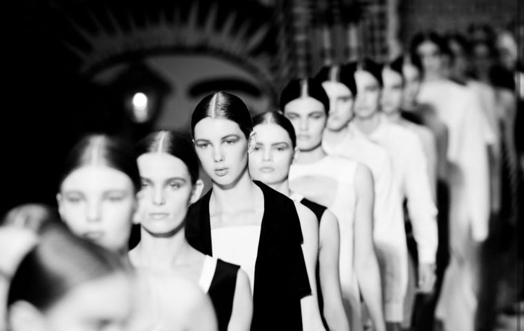 British Fashion Industry Fights for AI Image Rights Over 2,300 Models Sign “My Face Is My Own” Petition