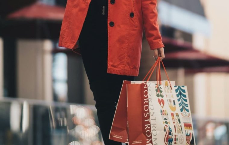 Deloitte Projects Holiday Retail Sales to Reach 1.62 Trillion Dollars With E-Commerce Up 9 Percent