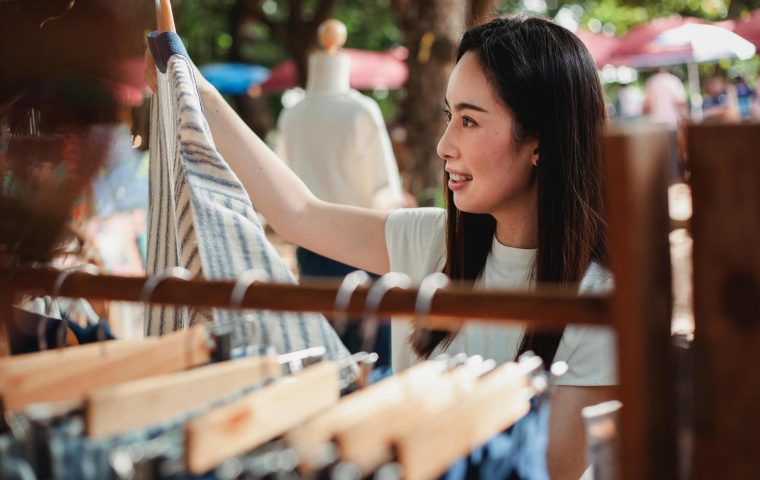 57% of Shoppers Still Want to Touch and Feel Products Before They Buy, Says Report