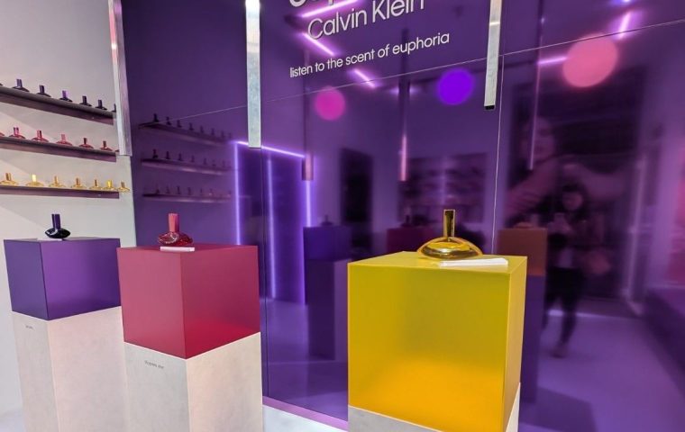 Calvin Klein and Douglas Launch Interactive Düsseldorf Pop Up for its Euphoria Elixir Collection
