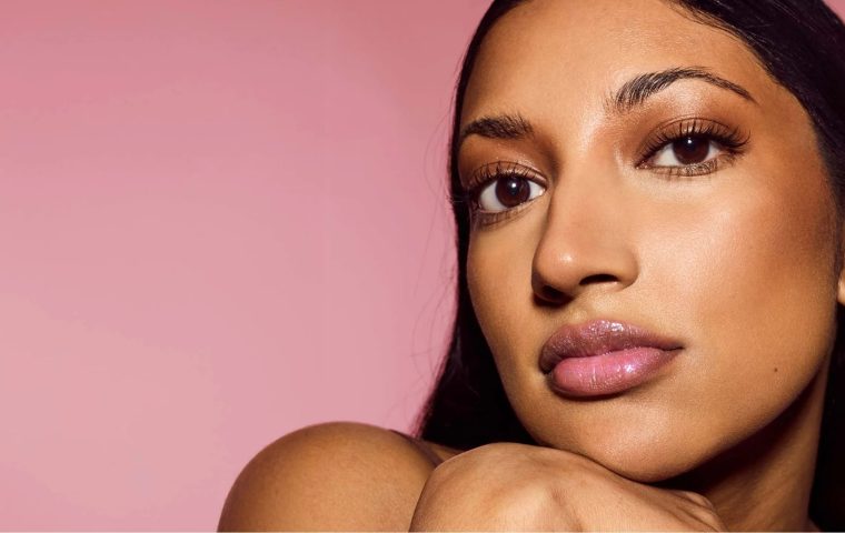 Rihanna’s Fenty Beauty Now Available Nationwide Through Tira Beauty and Sephora Partnerships