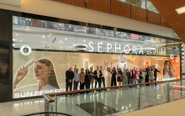 Lancaster Installs Its Largest Window Pop Up Display at Sephora, The Dubai Mall