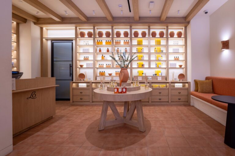 L’Occitane Transforms its Avenues Mall Boutique