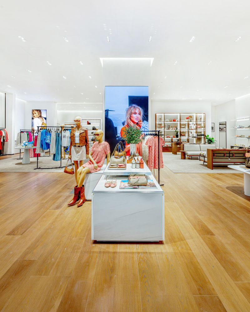 Michael Kors Reopens a 3,550 Square Foot Store at The Dubai Mall