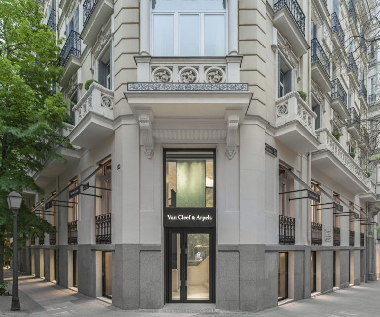 Van Cleef and Arpels Opens Its First Madrid Boutique With a Floral Façade