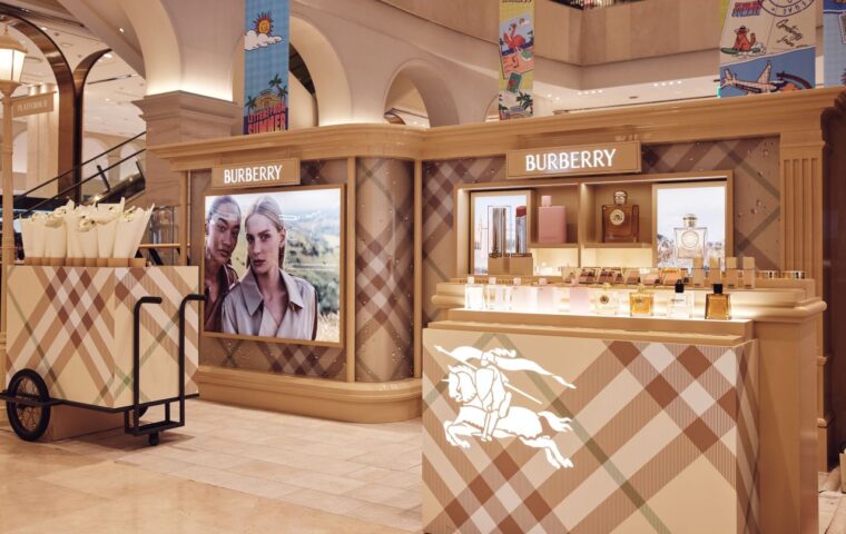Burberry Beauty Opens a New Fragrance and Make Up Destination at Shinsegae South City