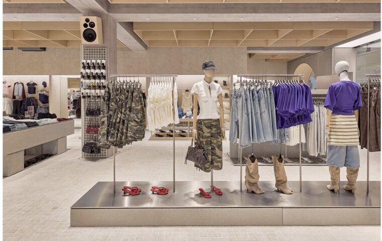 Bershka Opens Its First U.S. Permanent Store With a Visual Merchandising Focus