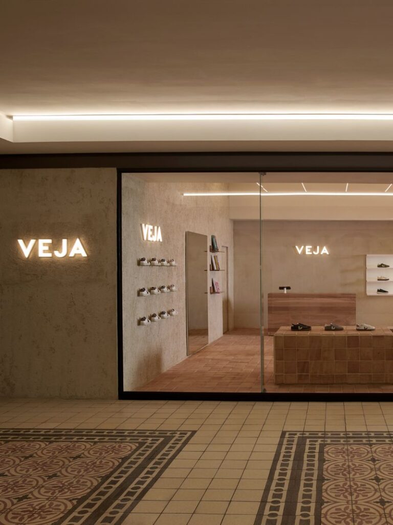 VEJA Opens a New Store at Cape Town’s V&A Waterfront