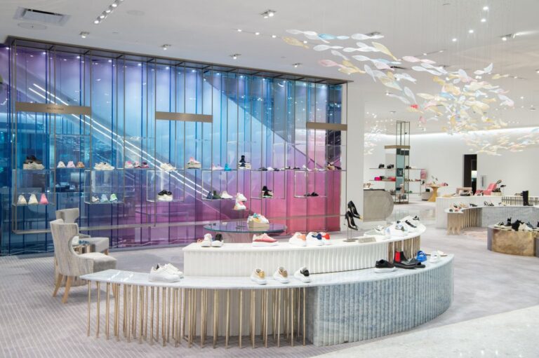 Saks Fifth Avenue To Host Luxury Retail Career Hiring Event Nationwide