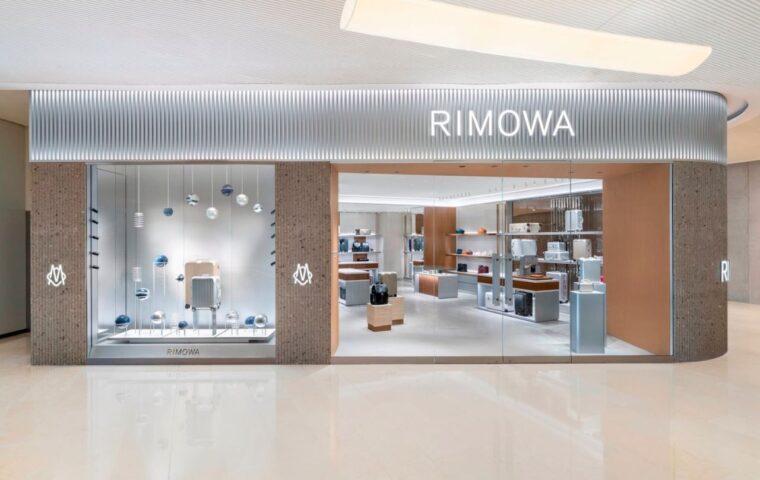 RIMOWA Uses Oak Aluminium and Terrazzo for Its New Guangzhou Boutique