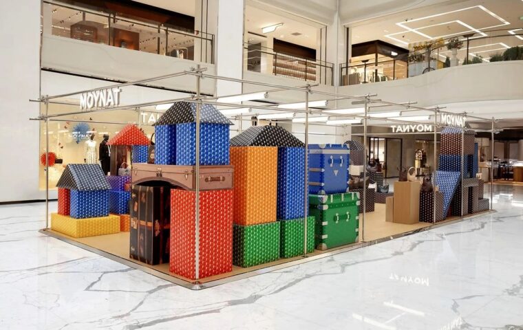 Moynat Launches a Folding Paper Garden for Its M Collection at SKP Beijing