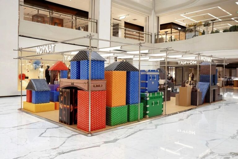 Moynat Launches a Folding Paper Garden for Its M Collection at SKP Beijing