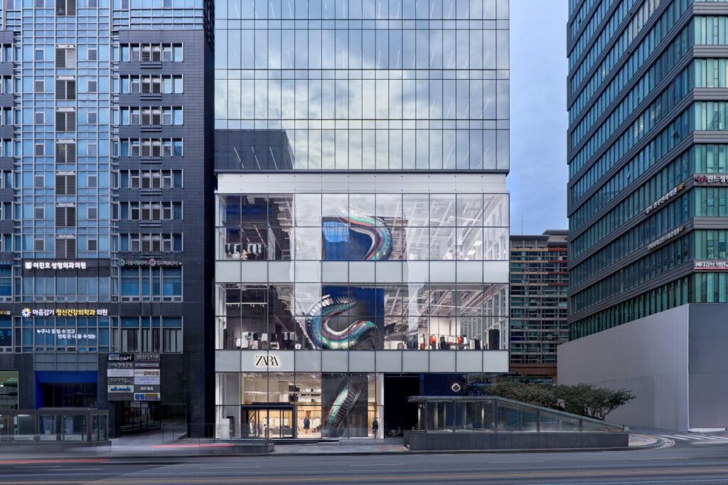 Zara Turns Its New Gangnam Flagship Into a Seoul Destination for Fashion Art and Zacaffè
