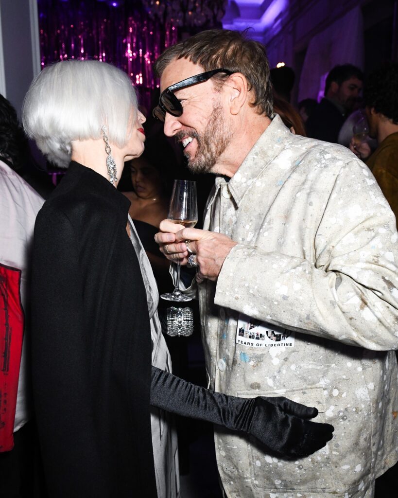 Linda Fargo, Johnson Hartig